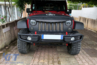 Jeep Wrangler (JK) 10th Anniversary Hard Rock Style Első Lökhárító, Hűtőrács és Ködlámpapár (Évj.: 2007 - 2017) by CarKitt