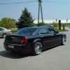 chrysler_300c_06